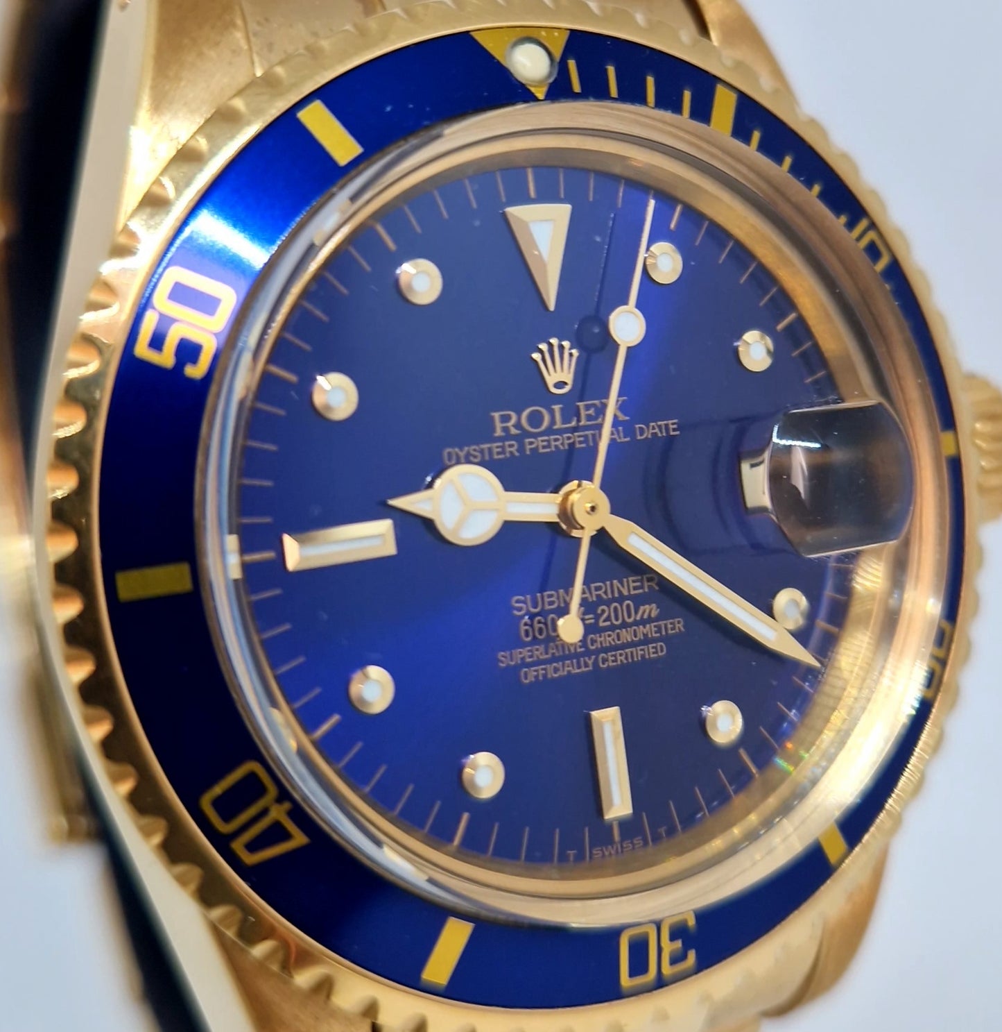 Rolex Submariner Date 1680 18K Gold