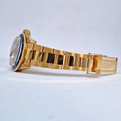 Rolex Submariner Date 1680 18K Gold