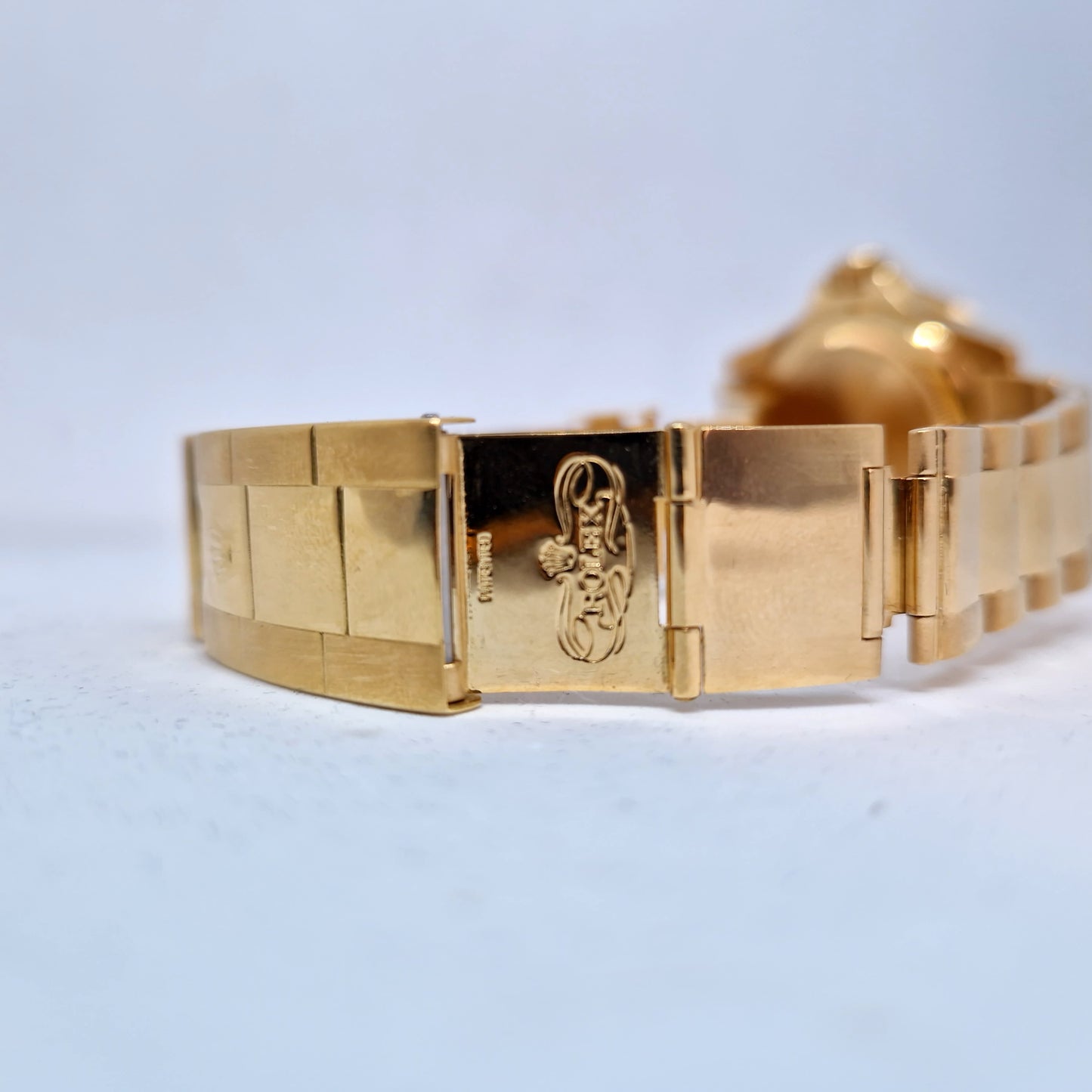 Rolex Submariner Date 1680 18K Gold