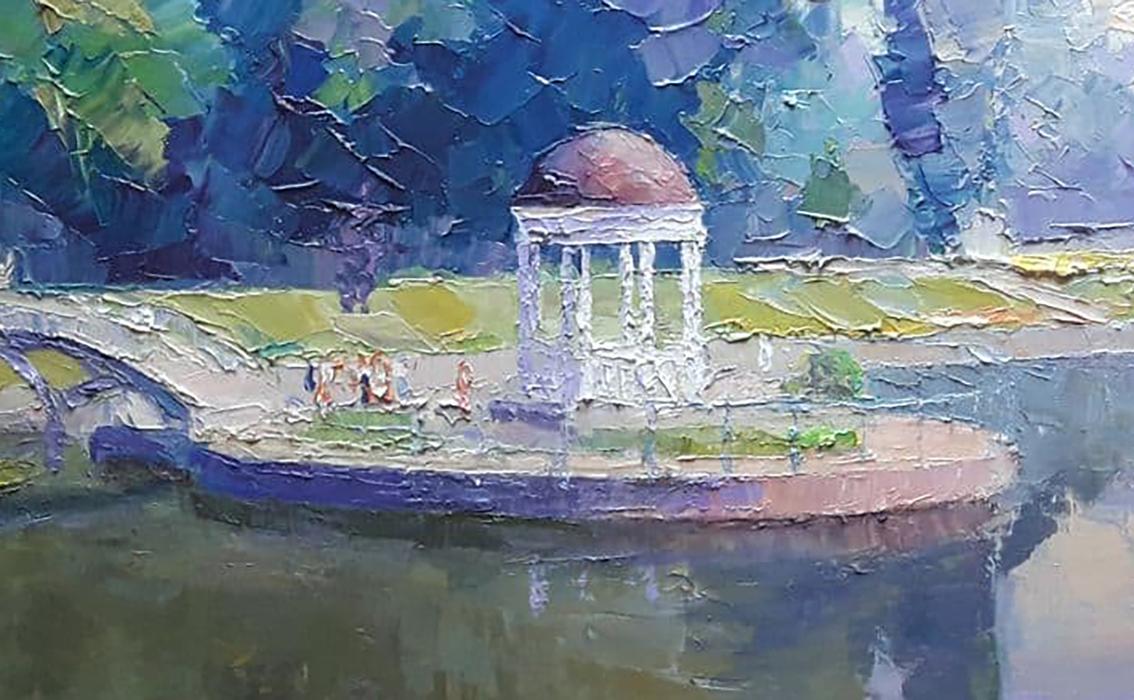 Boris Petrovich Serdyuk's oil painting portrays the urban oasis of a city garden