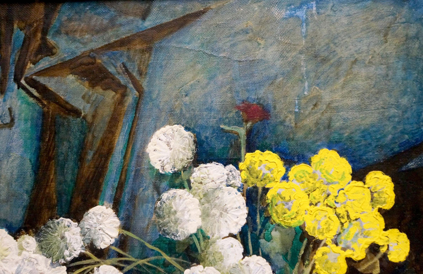 In Vladimir Igorevich Panich's oil painting, delicate white and yellow flowers bloom