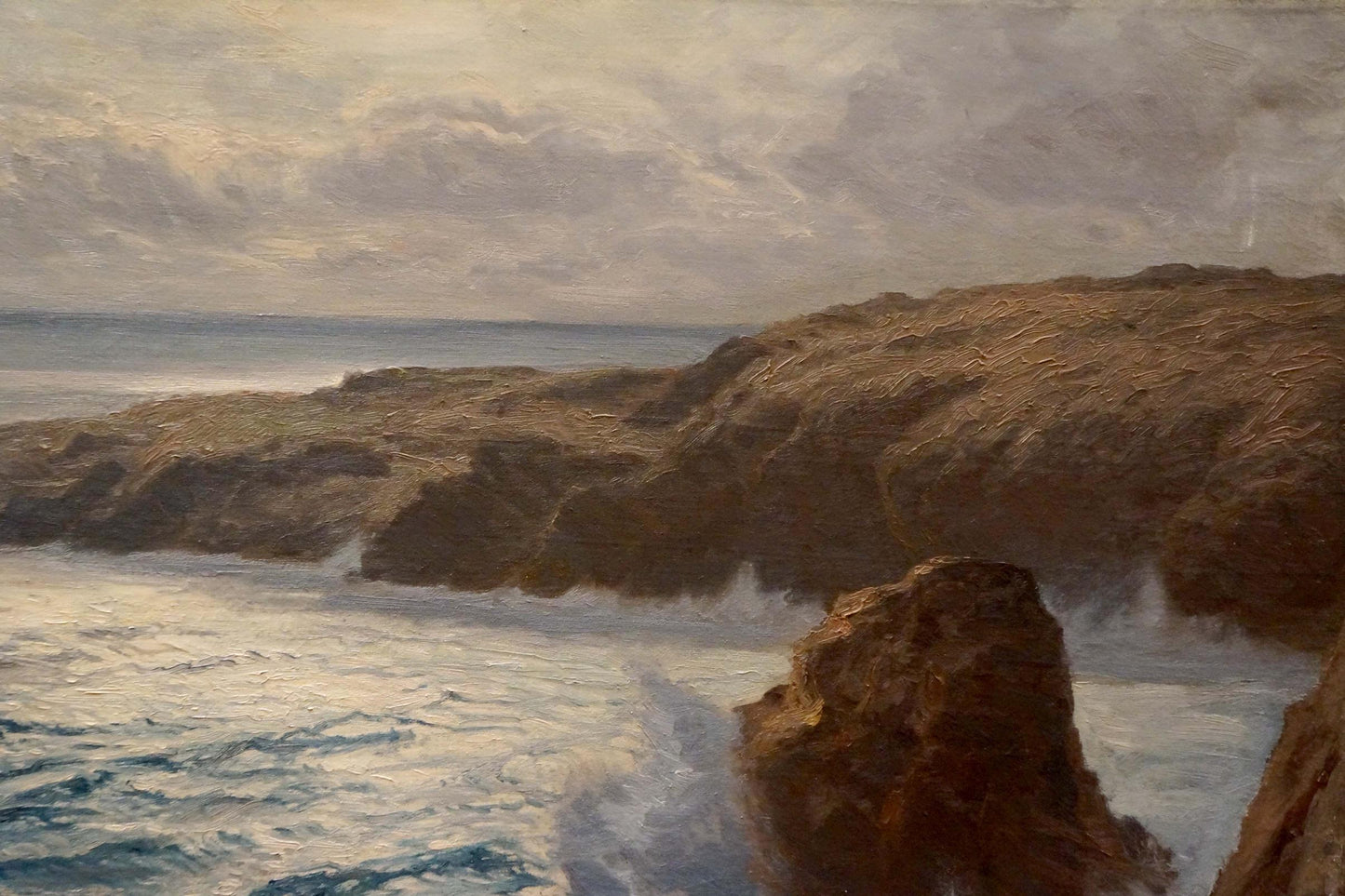 Oil painting The waves beat against the rocks