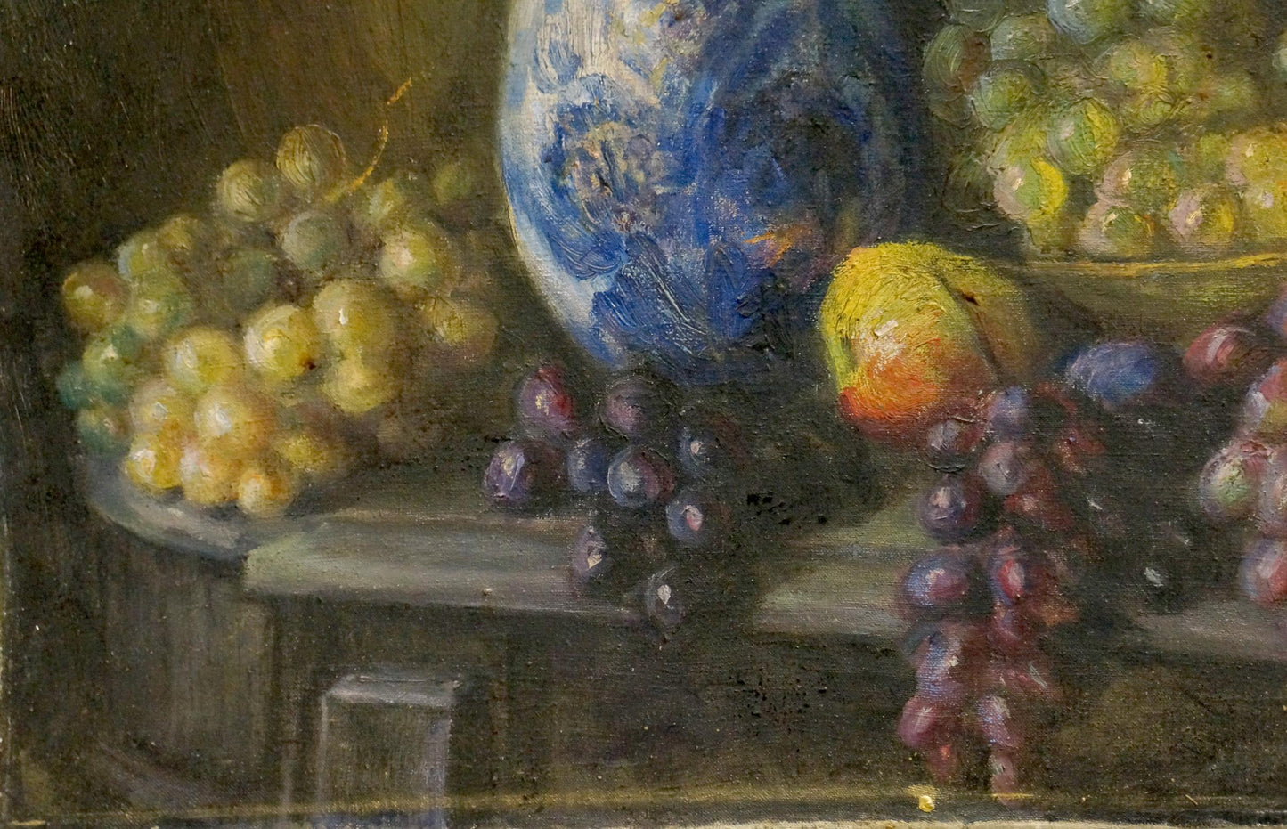 Oil painting Flowers and grapes Unknown artist