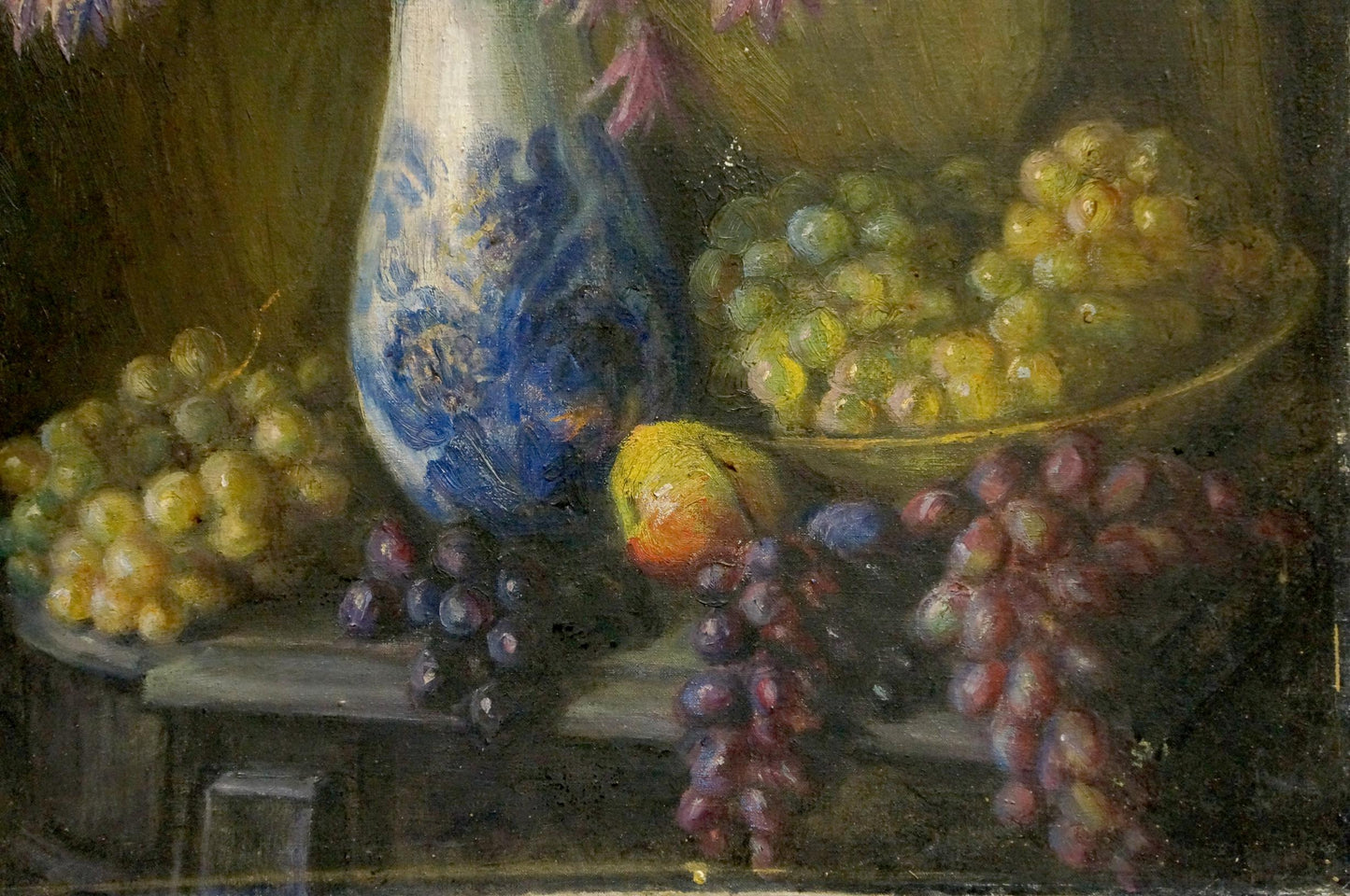 Oil painting Flowers and grapes Unknown artist