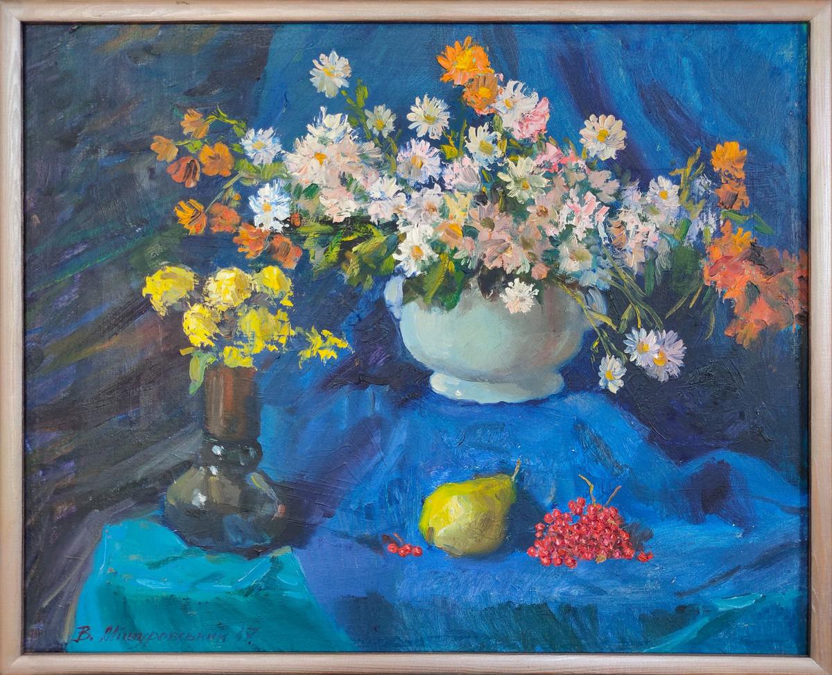 Oil painting Chrysanthemums on a blue background Mishurovsky V. V.