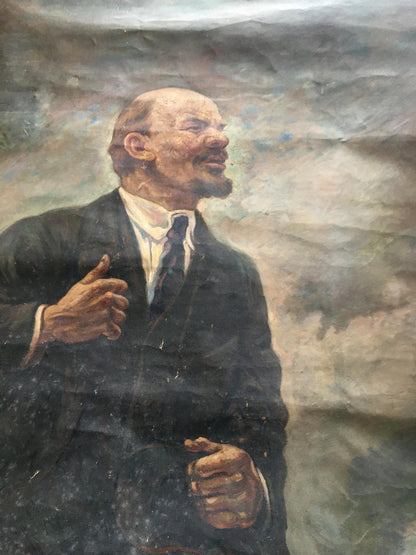 Oil painting Lenin on the podium