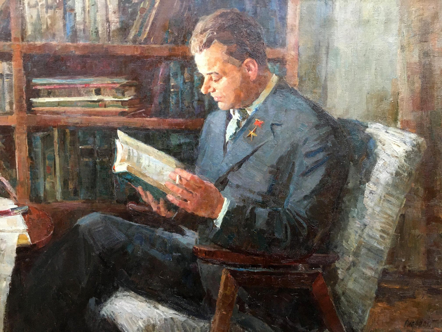 Sidorov Alexey Evdokimovich skillfully portrays a man's portrait in oil